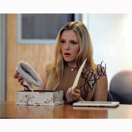 Autografo Emma Bell Foto 20x25