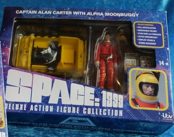  SPACE: 1999 DELUXE ACTION FIGURE CAPTAIN ALAN CARTER IN SPACESUIT WITH MOON BUGGY COLLECTOR SET